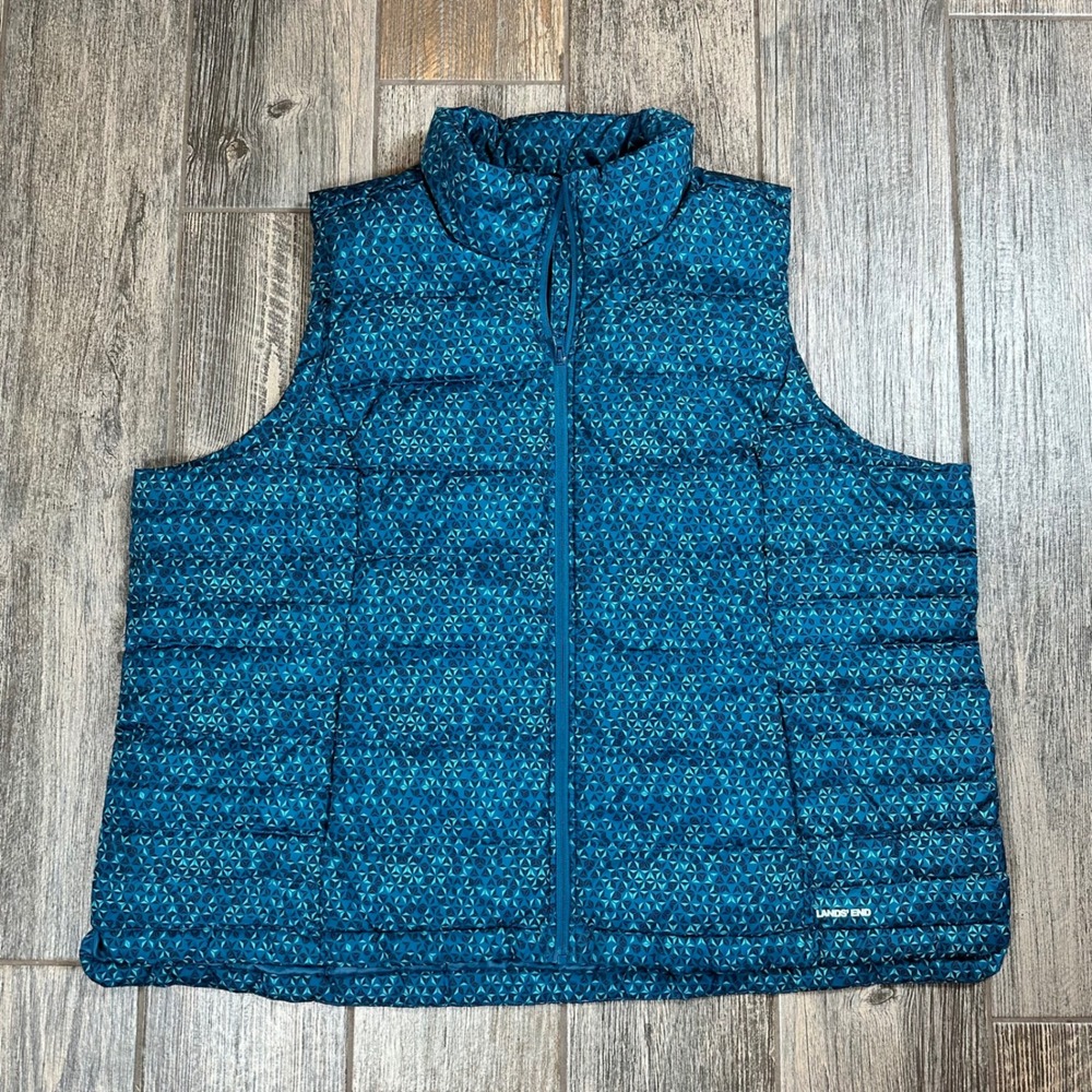 Lands' End Womens 3X 24W-26W Down Puffer Vest Blue Geometric Full Zip Sleeveless
